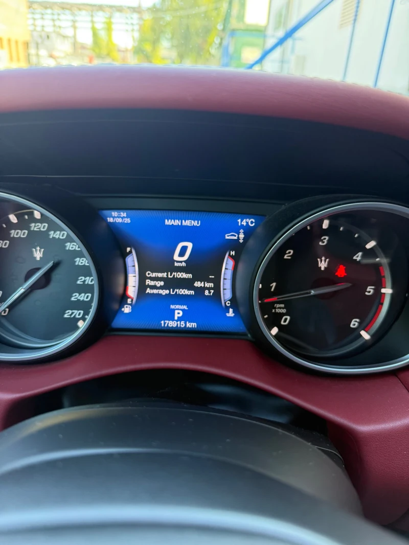 Maserati Levante, снимка 13 - Автомобили и джипове - 52580866