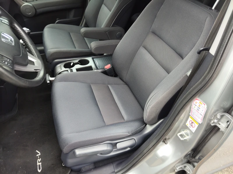 Honda Cr-v 2, 0i 150ps 4x4 71000km!!!, снимка 11 - Автомобили и джипове - 53273386