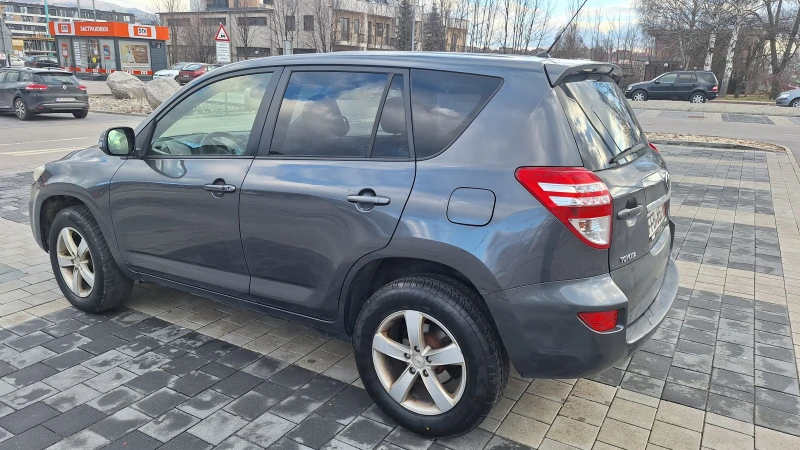 Toyota Rav4 Ръчка, 6 скорости, Germany, снимка 4 - Автомобили и джипове - 53420889