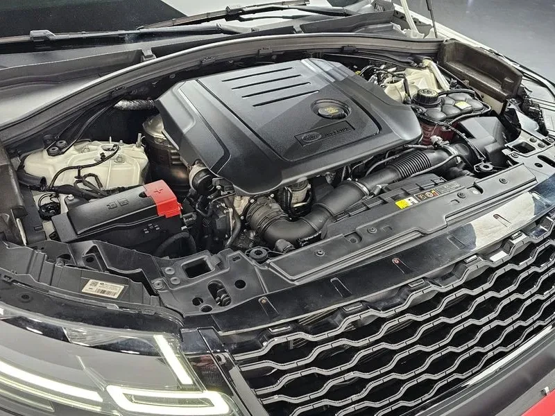 Land Rover Range Rover Velar 2.0 D240 R-Dynamic Se, снимка 6 - Автомобили и джипове - 54515203