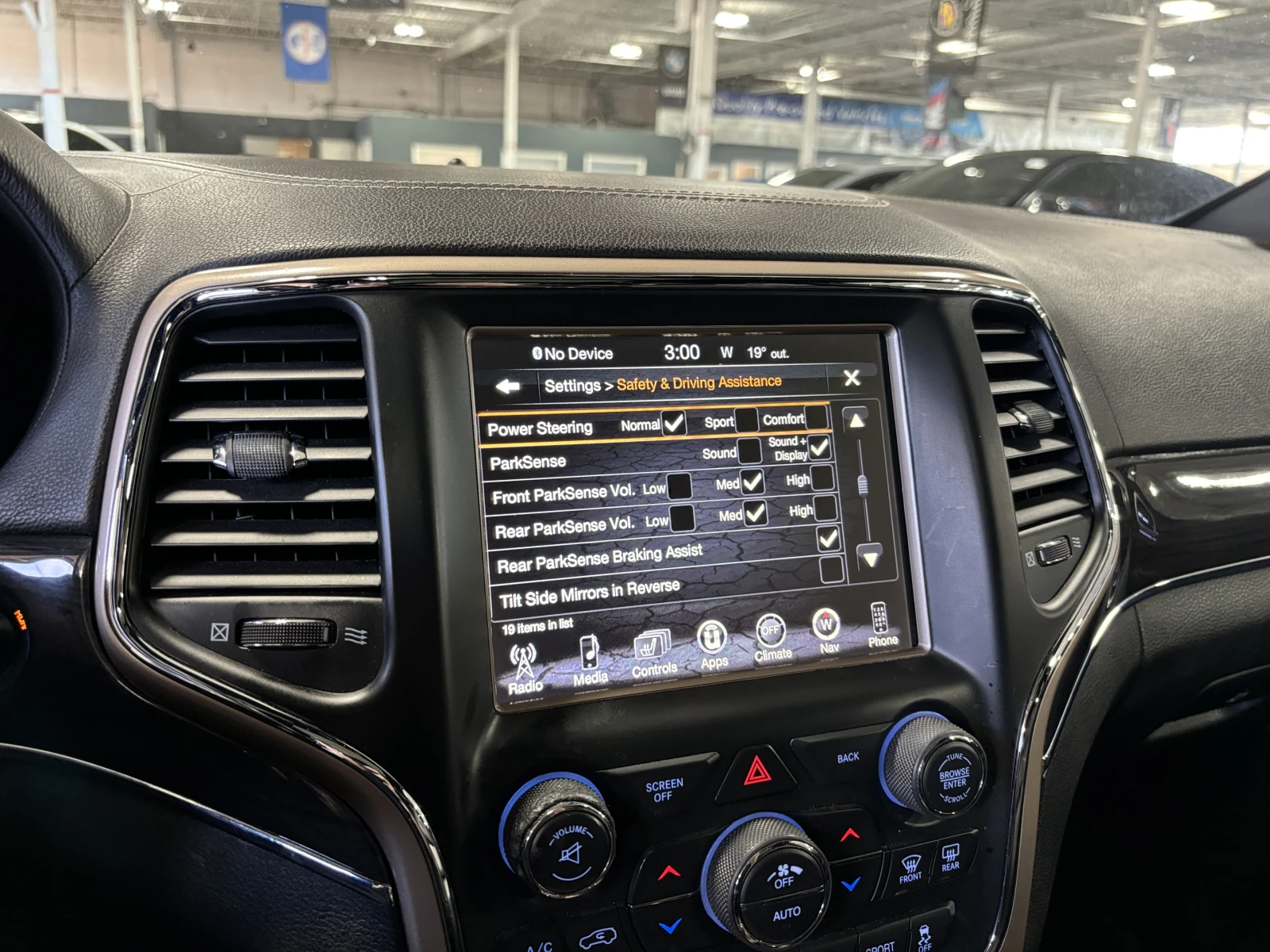 Jeep Grand cherokee 2017* OVERLAND* FACELIFT* * DISTRONIK* PANO*  | Mobile.bg   13