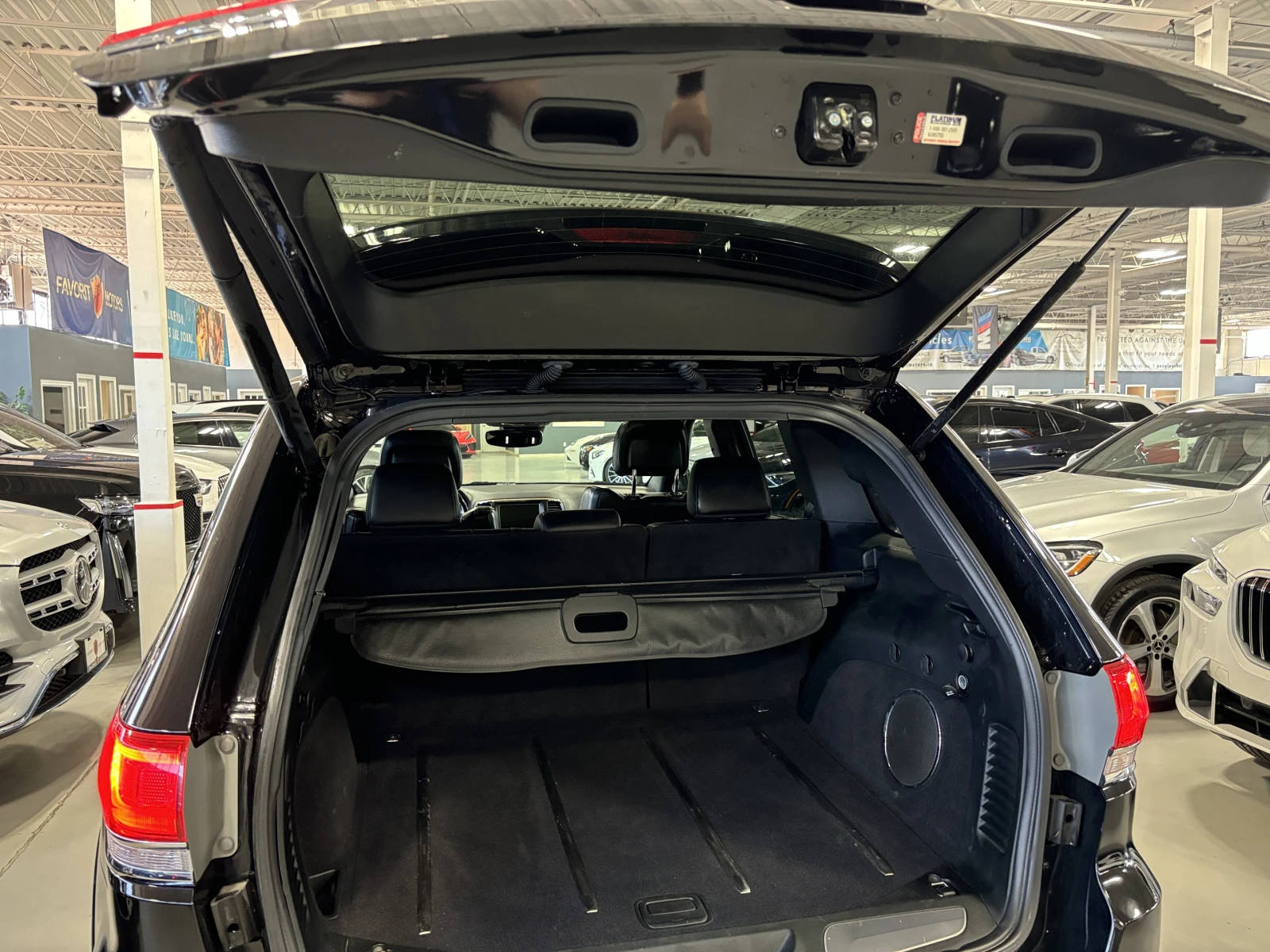 Jeep Grand cherokee 2017* OVERLAND* FACELIFT* * DISTRONIK* PANO*  | Mobile.bg   17