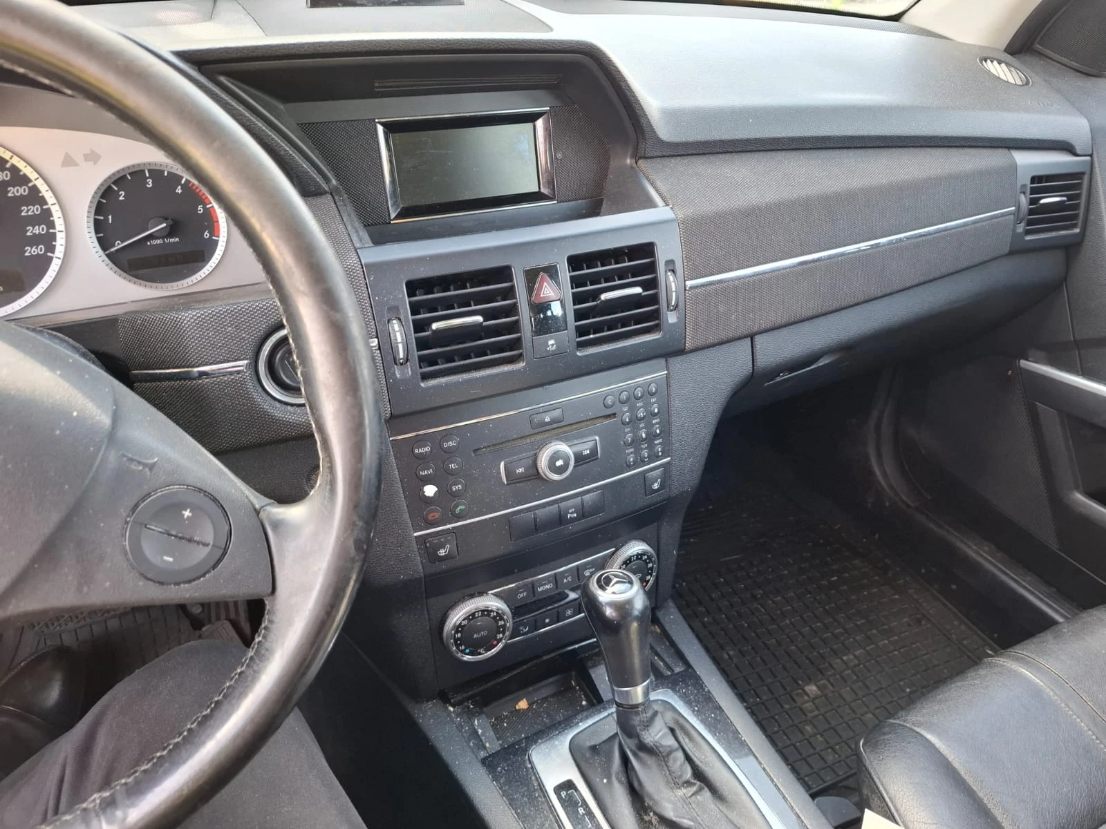 Mercedes-Benz GLK 2.2D 651, снимка 8 - Автомобили и джипове - 54264334