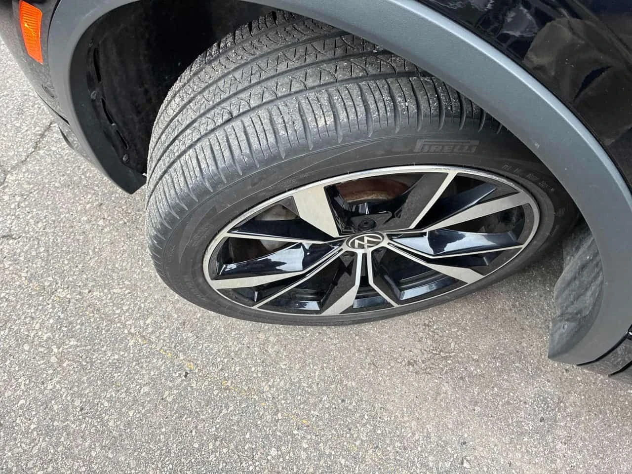 VW Tiguan Highline R Line / 360 / ОБДУХВАНЕ / FENDER, снимка 7 - Автомобили и джипове - 54607270