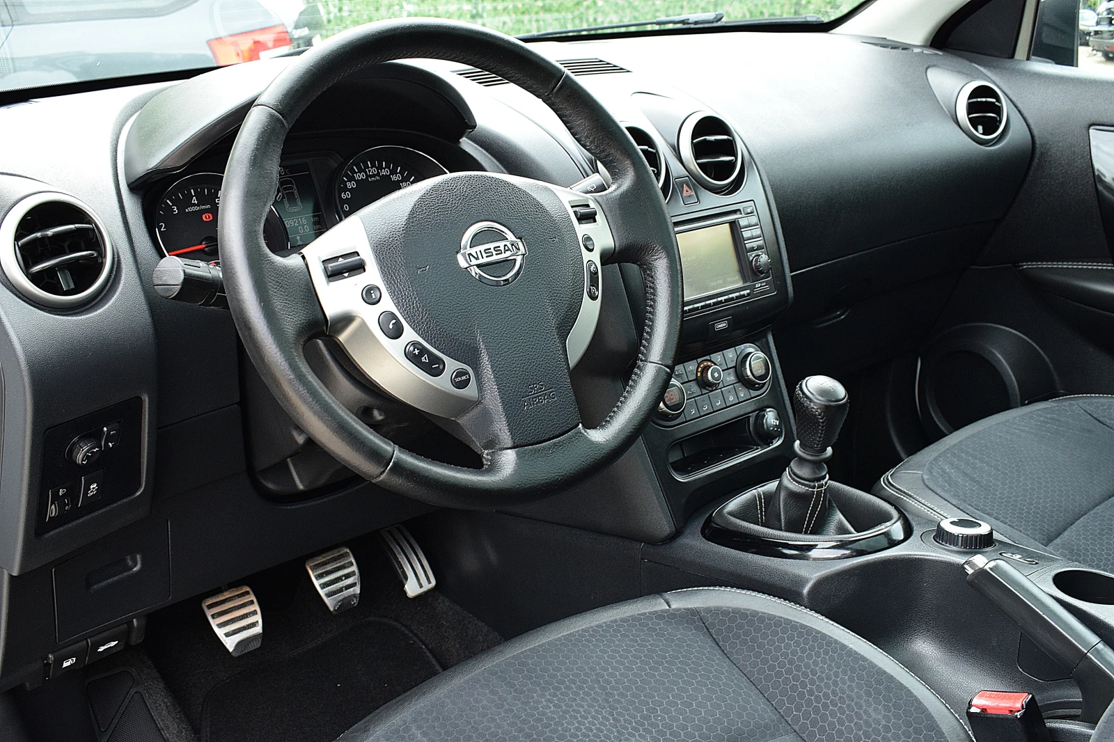 Nissan Qashqai 2.0���������/360 ��.������/4x4 | Mobile.bg � ����������� 6
