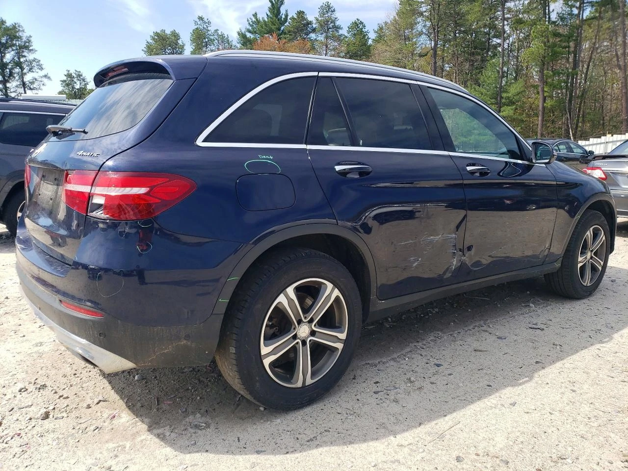 Mercedes-Benz GLC 300 2.0l 4Matic, снимка 3 - Автомобили и джипове - 54881365