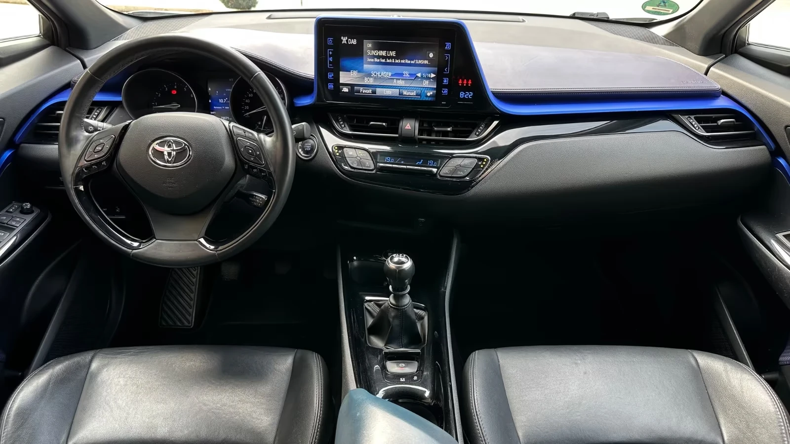 Toyota C-HR Style/116HP/NAVI/CAM/КОЖА/, снимка 11 - Автомобили и джипове - 55033932