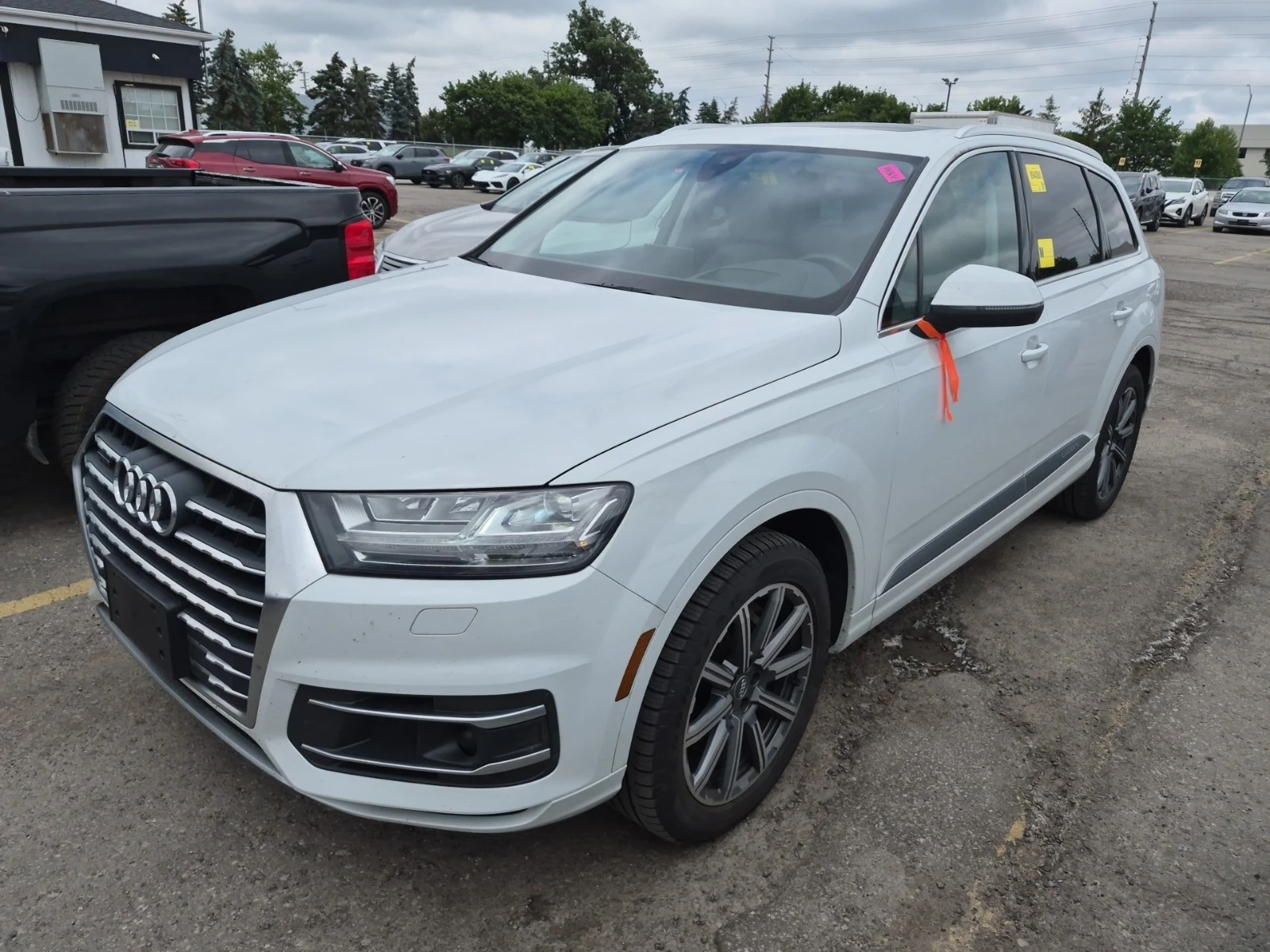 Audi Q7 TECHNIK V6 * CARFAX * HEAD UP * ОБДУХВАНЕ * 