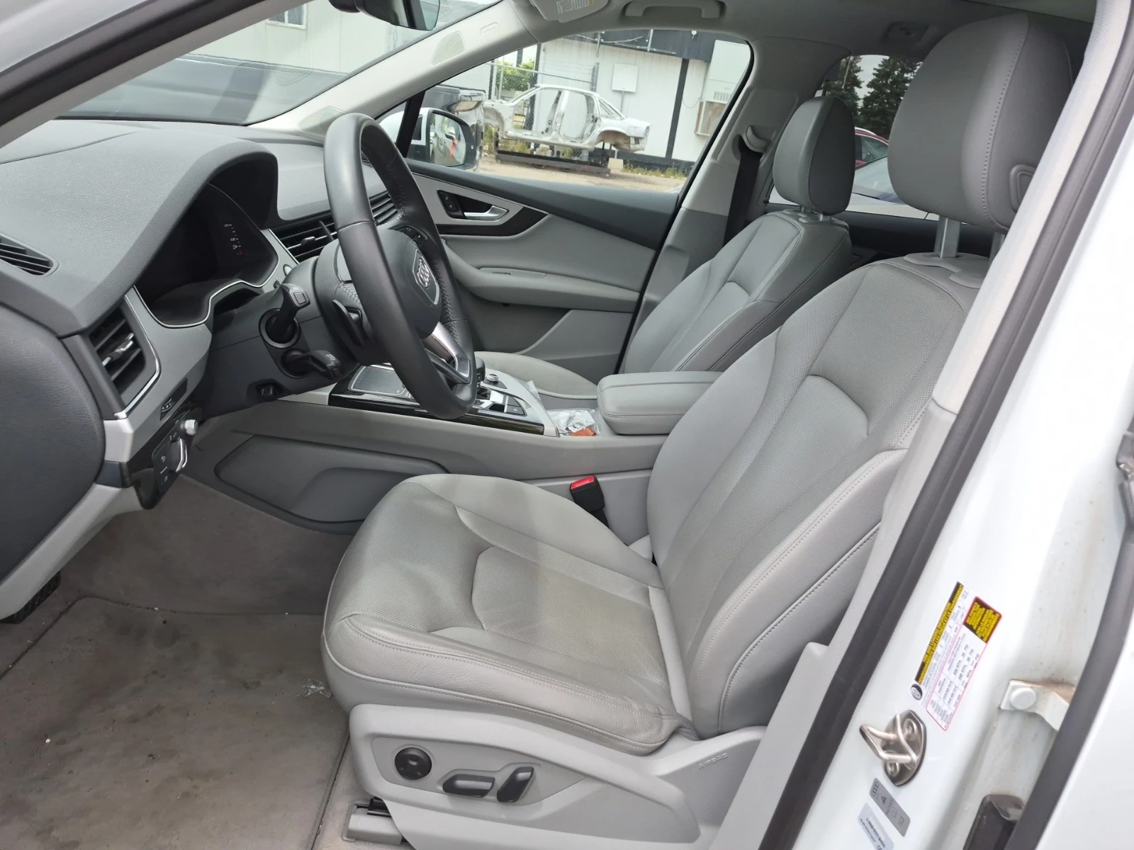 Audi Q7 TECHNIK V6 * CARFAX * HEAD UP * ОБДУХВАНЕ * , снимка 5 - Автомобили и джипове - 55165111