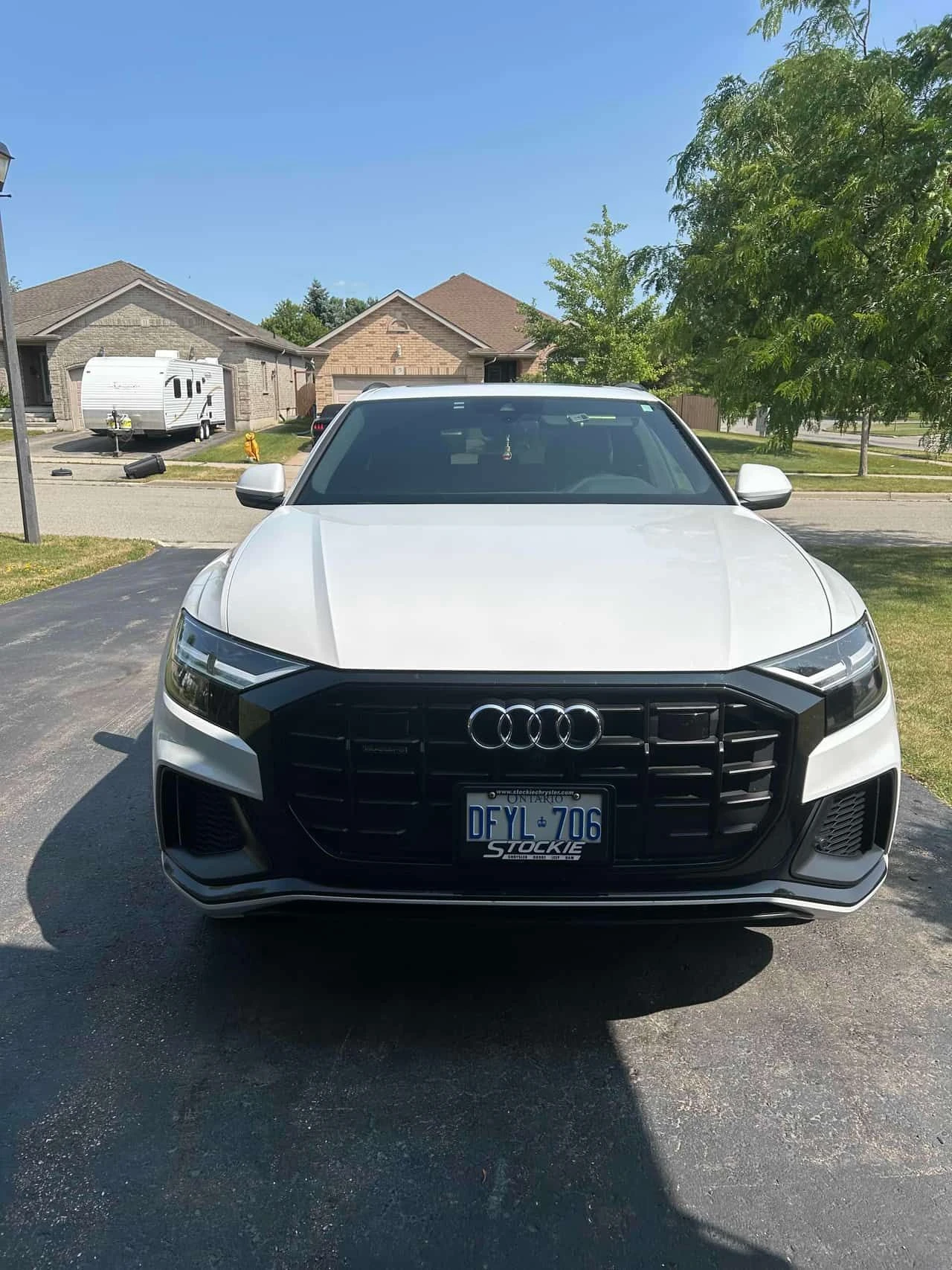 Audi Q8 * Progressiv * CARFAX * ОПЦИЯ ЗА ФИНАНСИРАНЕ , снимка 15 - Автомобили и джипове - 55396596