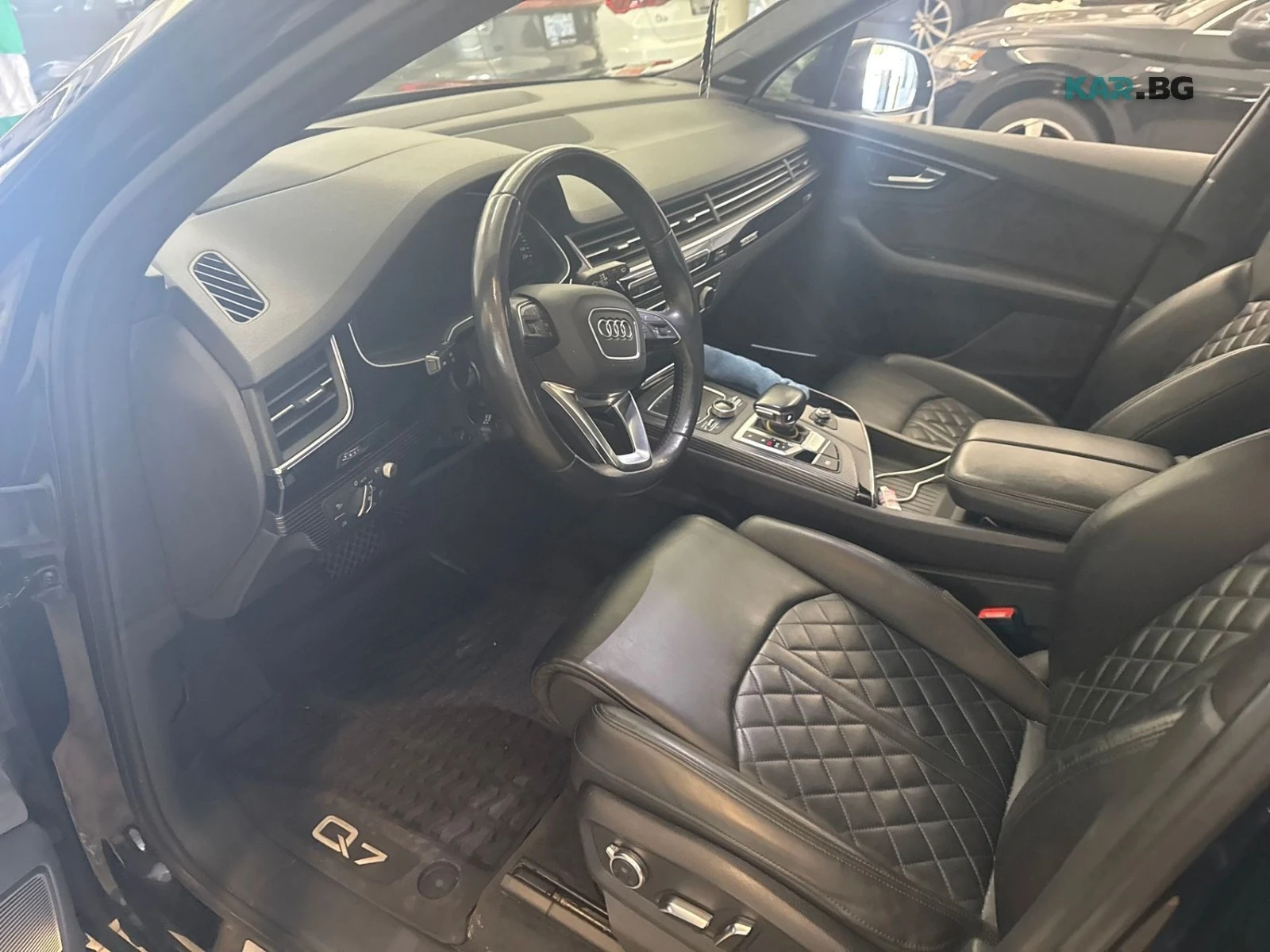 Audi Q7 Special Edition * АвтоКредит * (ЦЕНА ДО БГ) * , снимка 7 - Автомобили и джипове - 56040738
