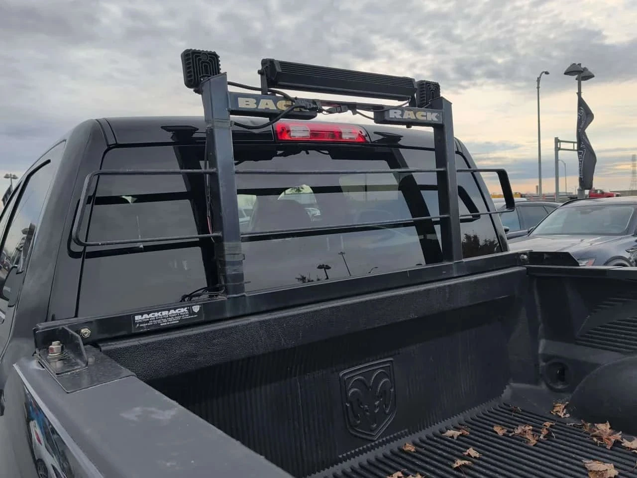 Dodge RAM 1500, снимка 16 - Автомобили и джипове - 56724383
