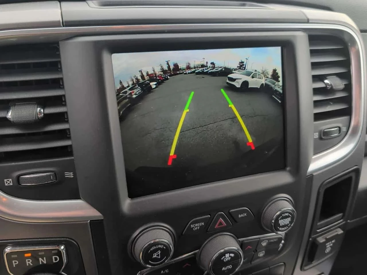 Dodge RAM 1500, снимка 12 - Автомобили и джипове - 56724383