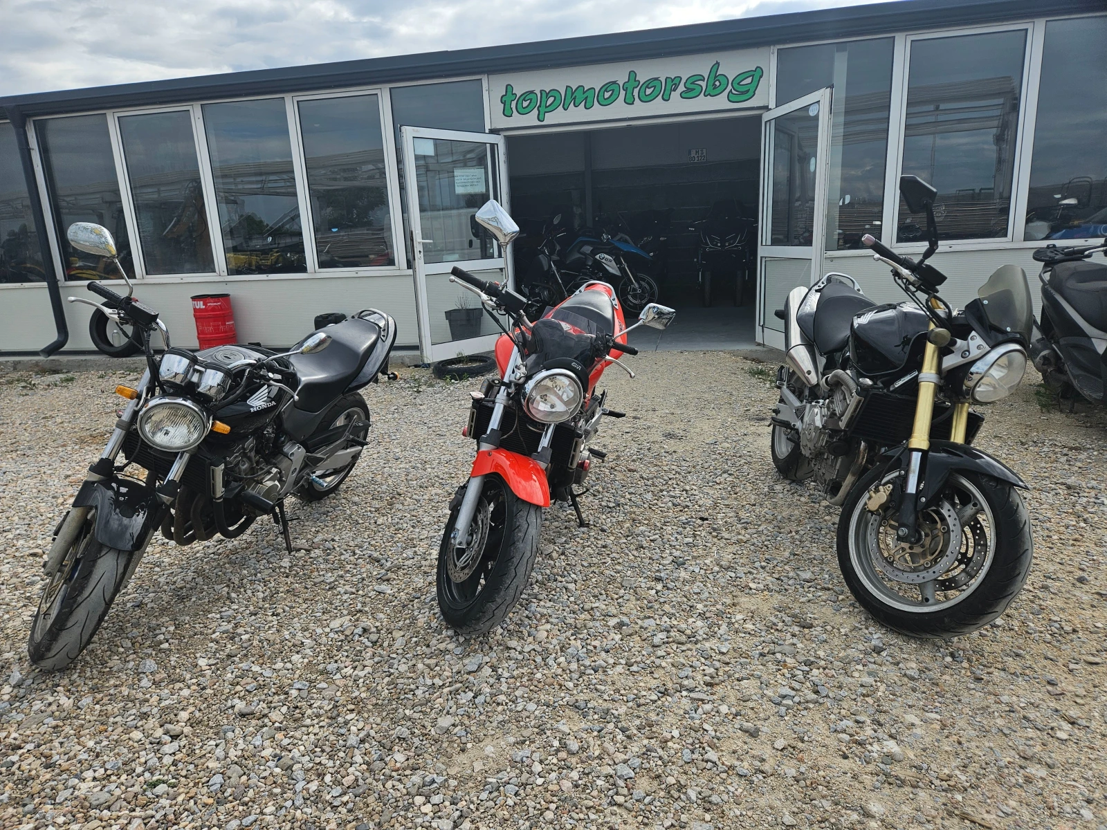 Honda Hornet Лизинг Бартер, снимка 2 - Мотоциклети и мототехника - 47122389