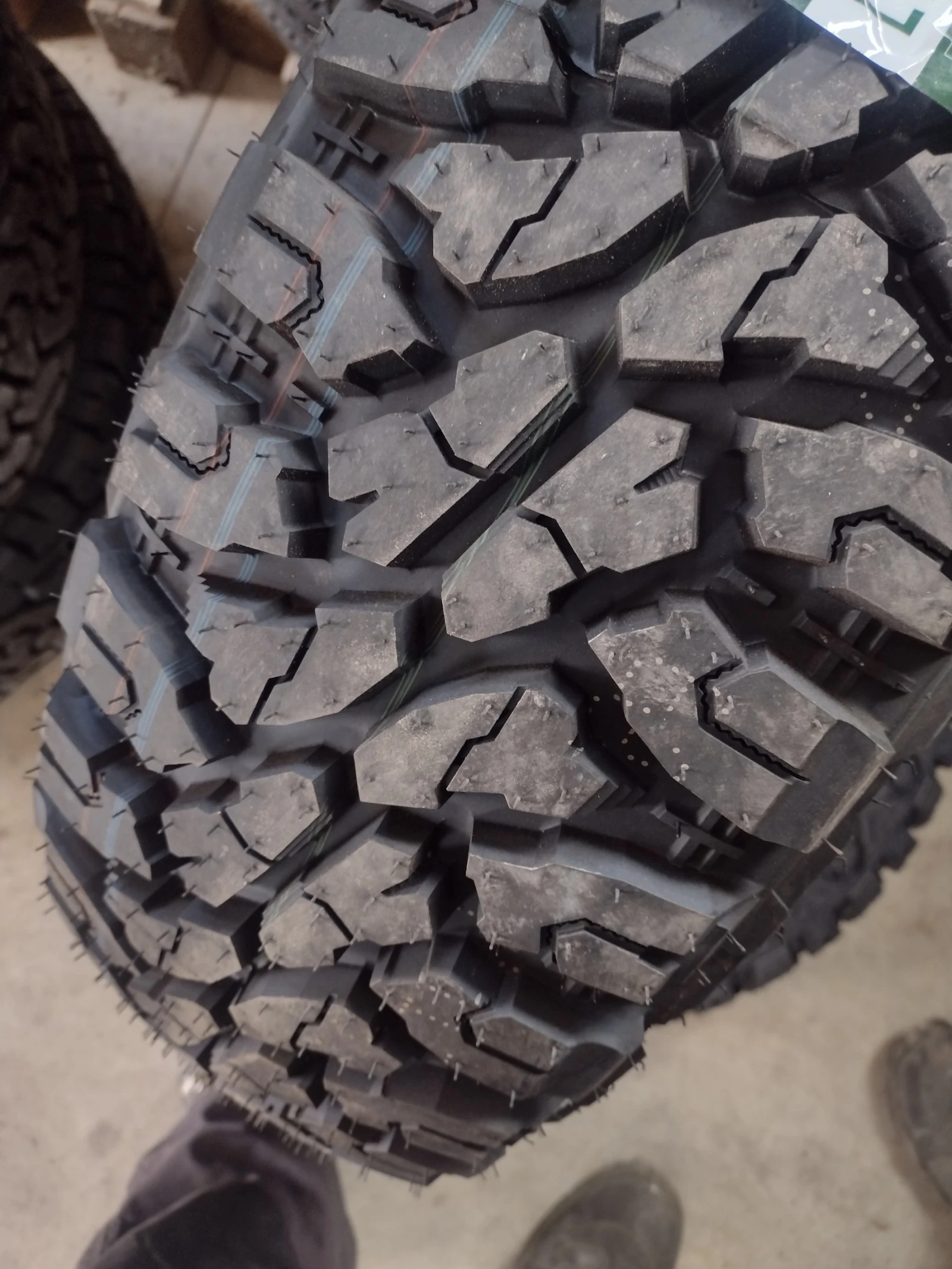  235/75R15 | Mobile.bg   7