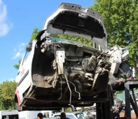 Renault Kangoo 1.9 dCi   -  САМО ЗА ЧАСТИ, снимка 4