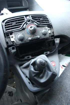 Renault Kangoo 1.9 dCi   -  САМО ЗА ЧАСТИ, снимка 12