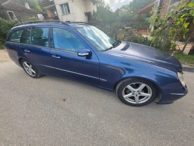 Mercedes-Benz E 320, снимка 2