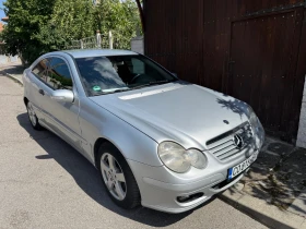 Mercedes-Benz C 220, снимка 11