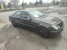 Mercedes-Benz E 320, снимка 4