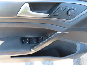 VW Golf Variant Comfortline 1.5TSI EVO BMT | Auto.bg — изображение 10
