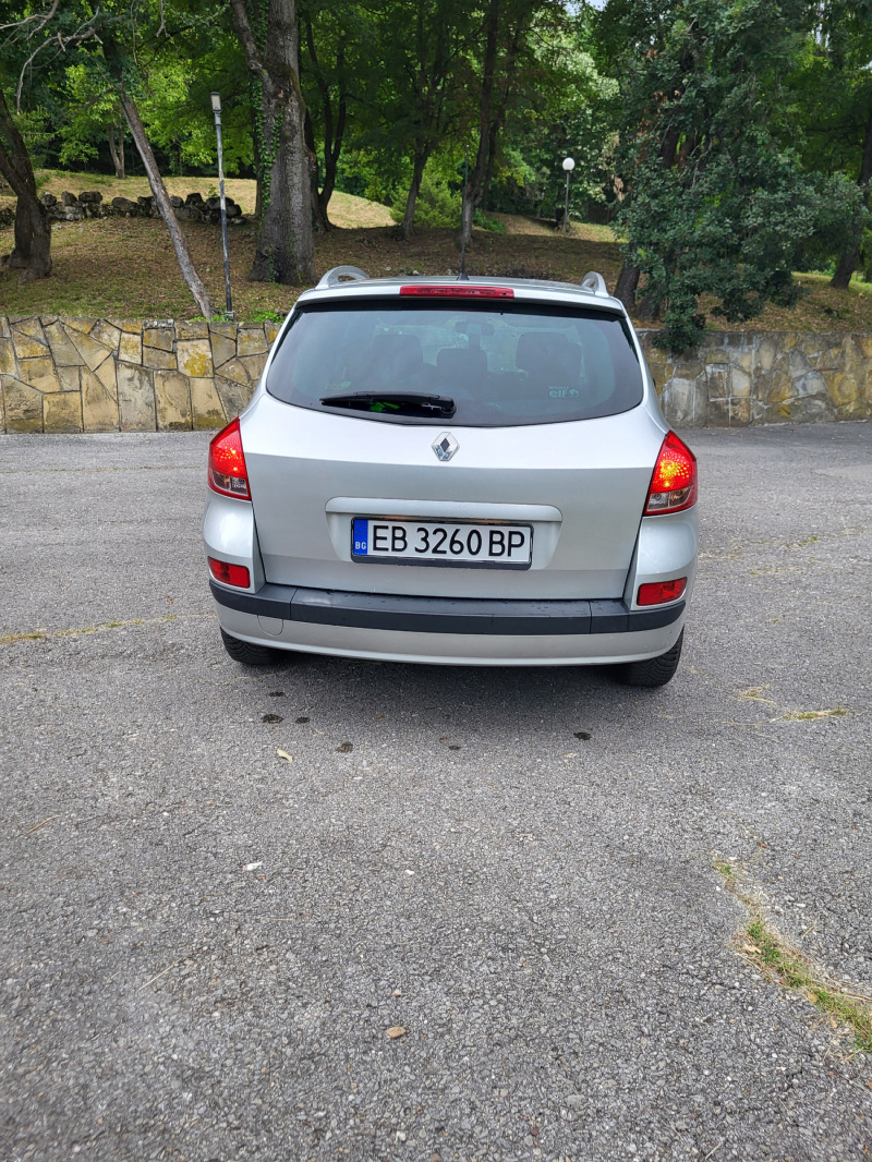 Renault Clio 1.5DCI-146000км, снимка 6 - Автомобили и джипове - 46391244
