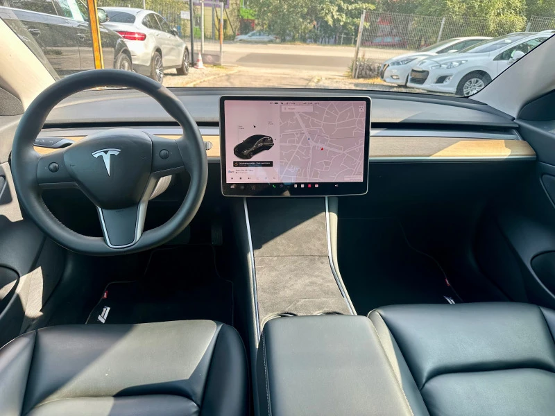 Tesla Model 3 SR+ , снимка 8 - Автомобили и джипове - 46704332