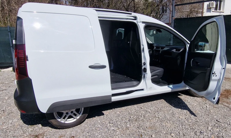 Renault Express Renault Express 1.5D 2023/28000km, снимка 12 - Автомобили и джипове - 47059723