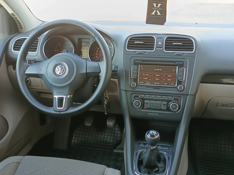 VW Golf * 2.0TDI* Commonrail* 110HP* , снимка 8 - Автомобили и джипове - 47461378