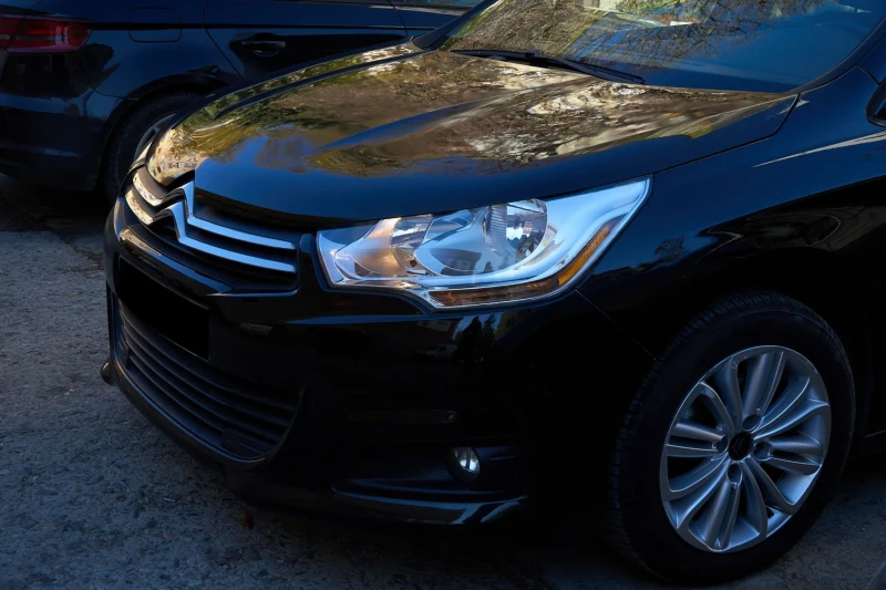 Citroen C4 1.2i 131 к.с NAVI, снимка 11 - Автомобили и джипове - 47625851