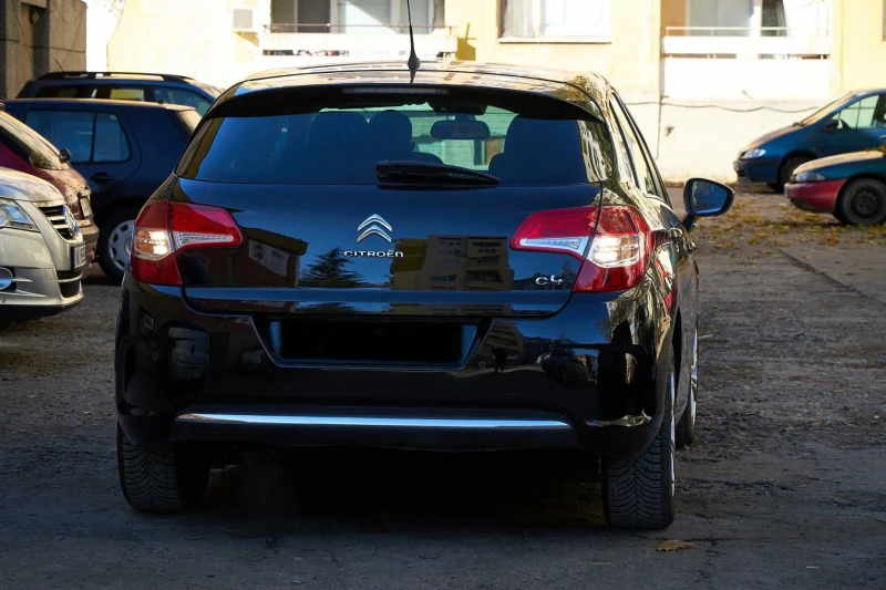 Citroen C4 1.2i 131 к.с NAVI, снимка 8 - Автомобили и джипове - 47625851