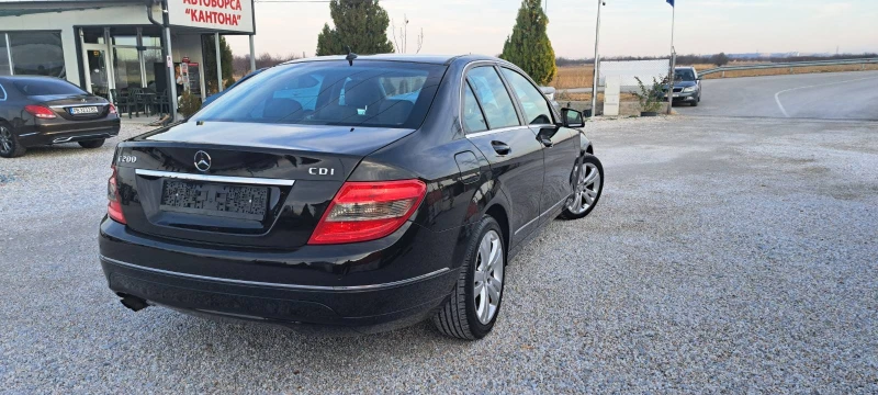 Mercedes-Benz C 200 2.2Автомат Navi, снимка 7 - Автомобили и джипове - 48043943