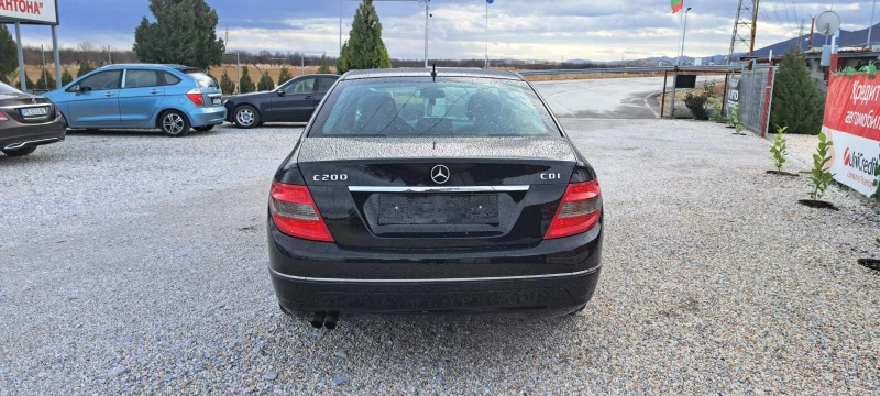 Mercedes-Benz C 200 2.2Автомат Navi, снимка 6 - Автомобили и джипове - 48043943