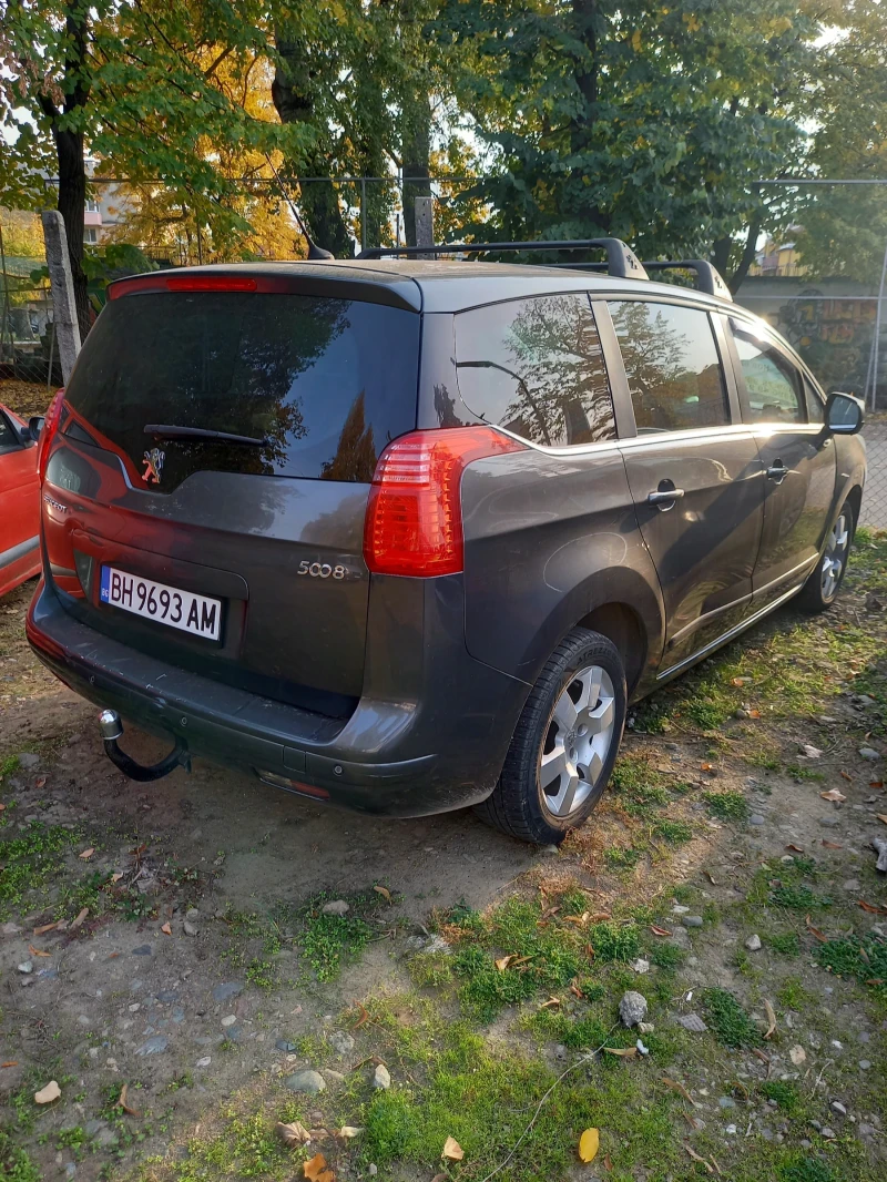 Peugeot 5008, снимка 3 - Автомобили и джипове - 48131808