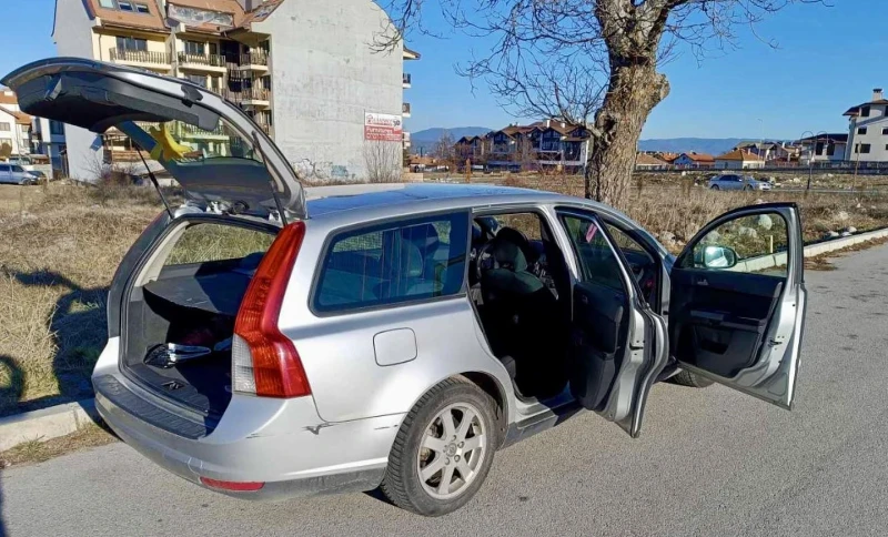 Volvo V50, снимка 6 - Автомобили и джипове - 48368055