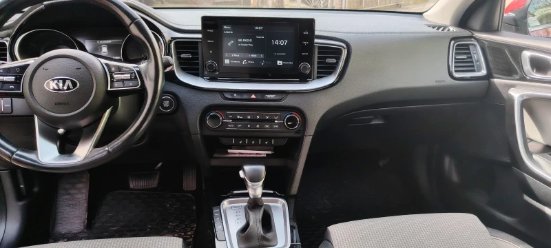 Kia XCeed 1.4i-140к.с, снимка 11 - Автомобили и джипове - 49505109