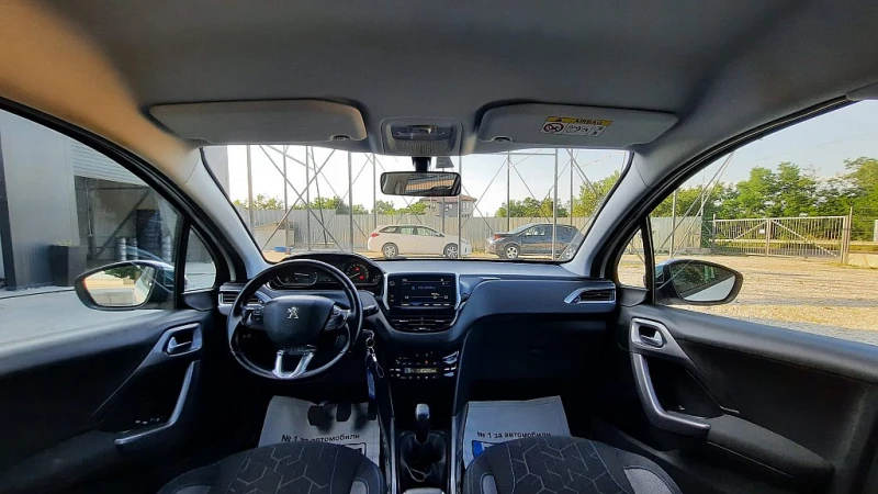 Peugeot 2008 1.2* * * STYLE* * * ЛУКС, снимка 6 - Автомобили и джипове - 52624458