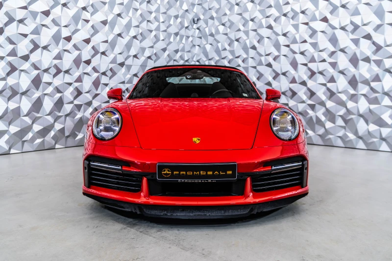 Porsche 911 Turbo S cabrio, снимка 2 - Автомобили и джипове - 51760672