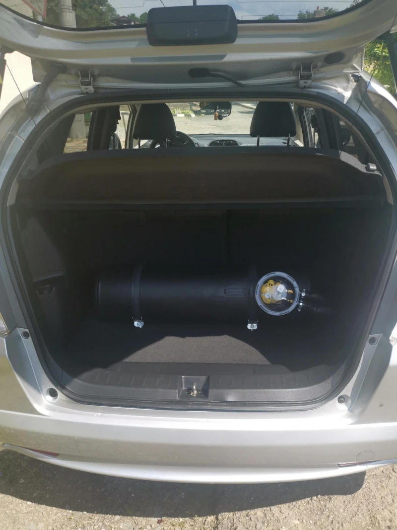 Honda Jazz, снимка 11 - Автомобили и джипове - 52223779