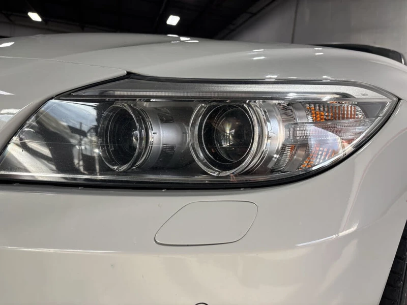 BMW Z4 sDrive35is* Roadster* RWD* АвтоКредит* (ЦЕНА ДО БГ, снимка 17 - Автомобили и джипове - 52550537