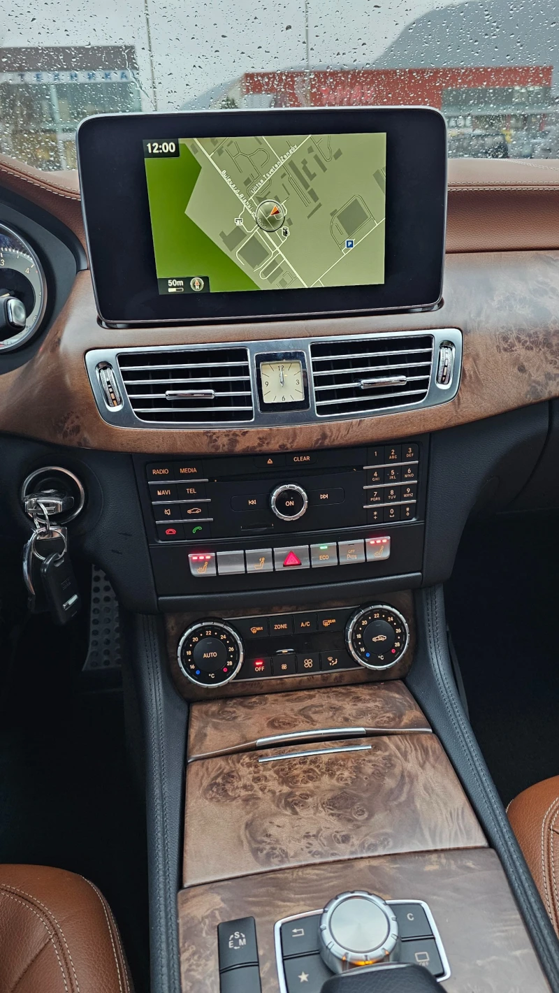 Mercedes-Benz CLS 350 AMG -LINE  Distronik Blind SPORT 360 Kamera, снимка 14 - Автомобили и джипове - 53035579