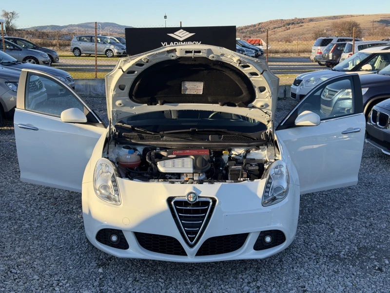 Alfa Romeo Giulietta 1.4Ti Bella, снимка 11 - Автомобили и джипове - 53075071