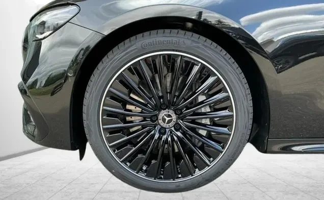 Mercedes-Benz E 450 d 4Matic = AMG Line = Advanced Plus Гаранция - изображение 4