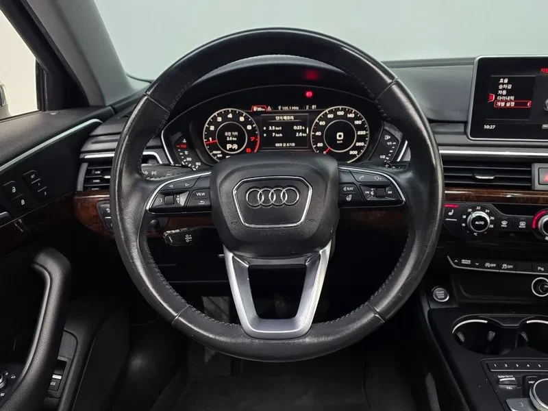 Audi A4 2.0 TFSI Premium - САМО 30% АВАНС, снимка 12 - Автомобили и джипове - 56253842