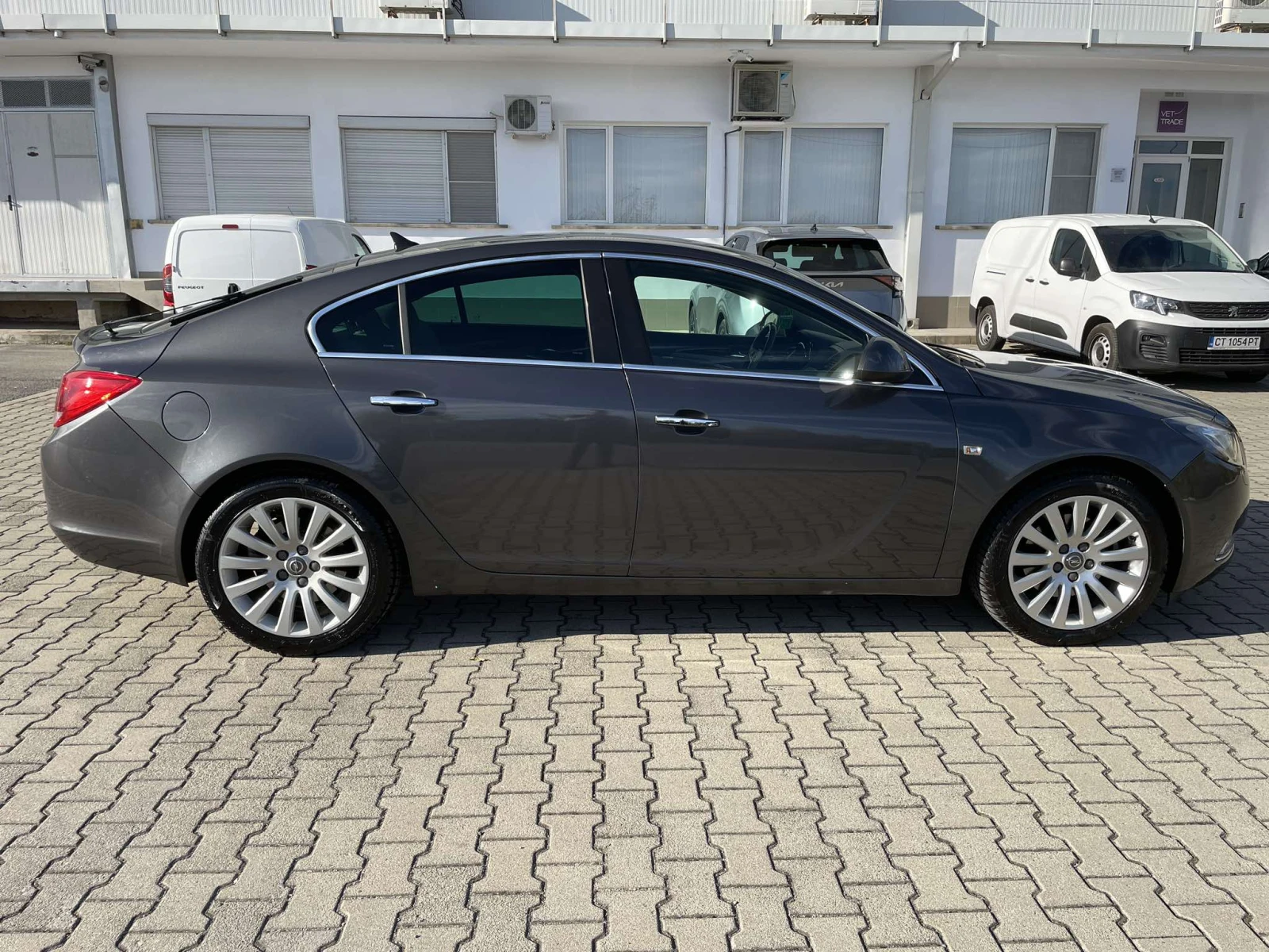 Opel Insignia ECO-FLEX, 2.0, 160 к.с. - изображение 8