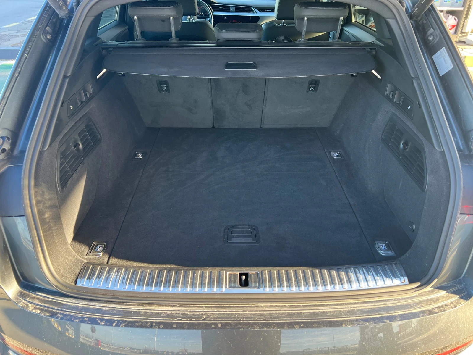 Audi E-Tron Audi E-tron 50 quattro 3x S-Line HeadUp | Mobile.bg — изображение 14