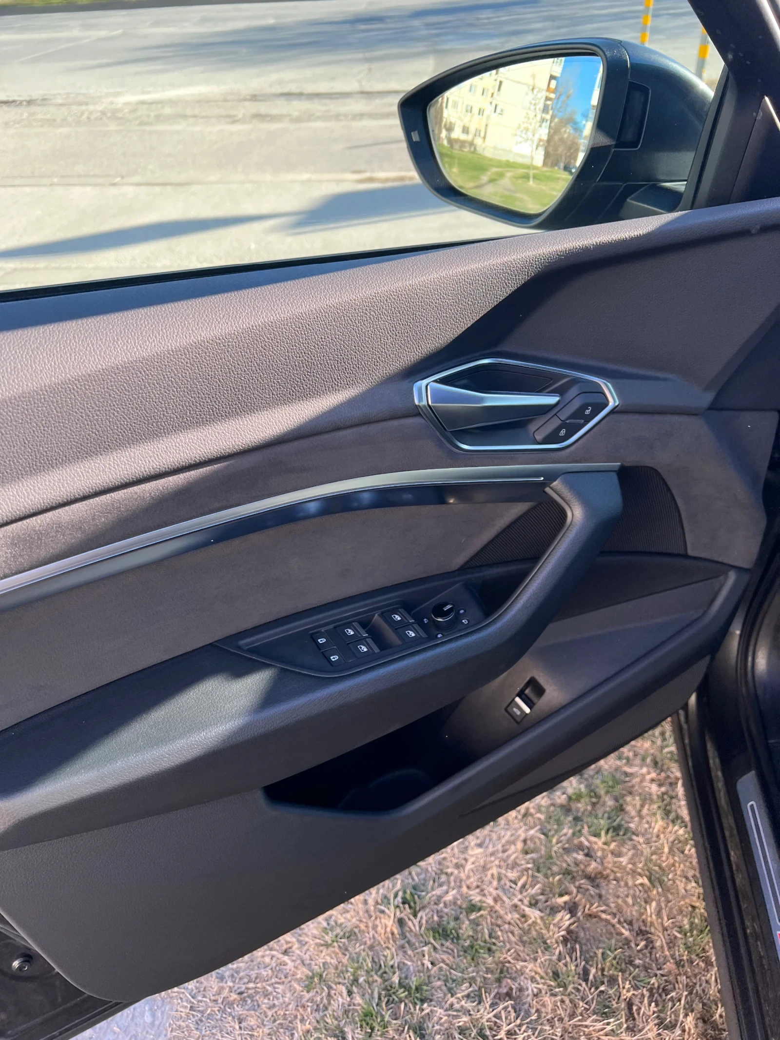 Audi E-Tron Audi E-tron 50 quattro 3x S-Line HeadUp | Mobile.bg — изображение 13