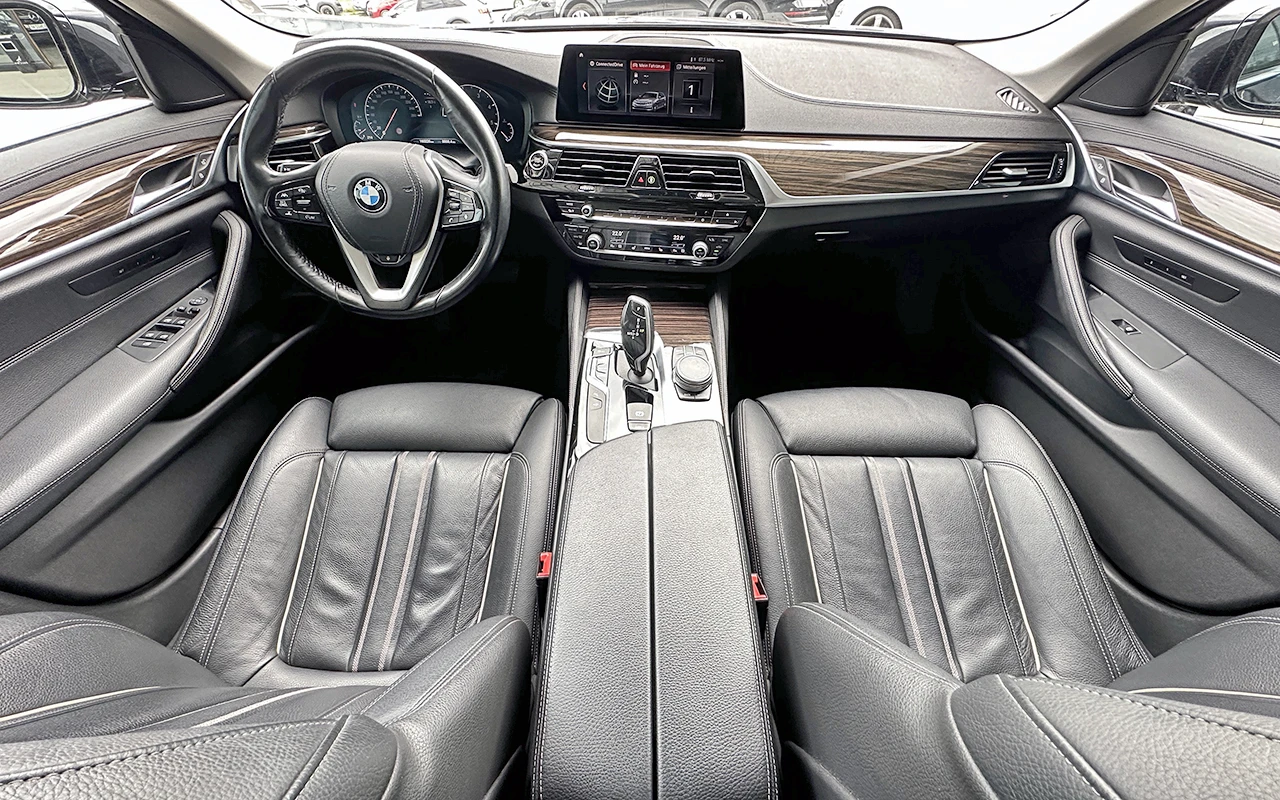 BMW 530 d xDrive Touring Luxury Line - изображение 5
