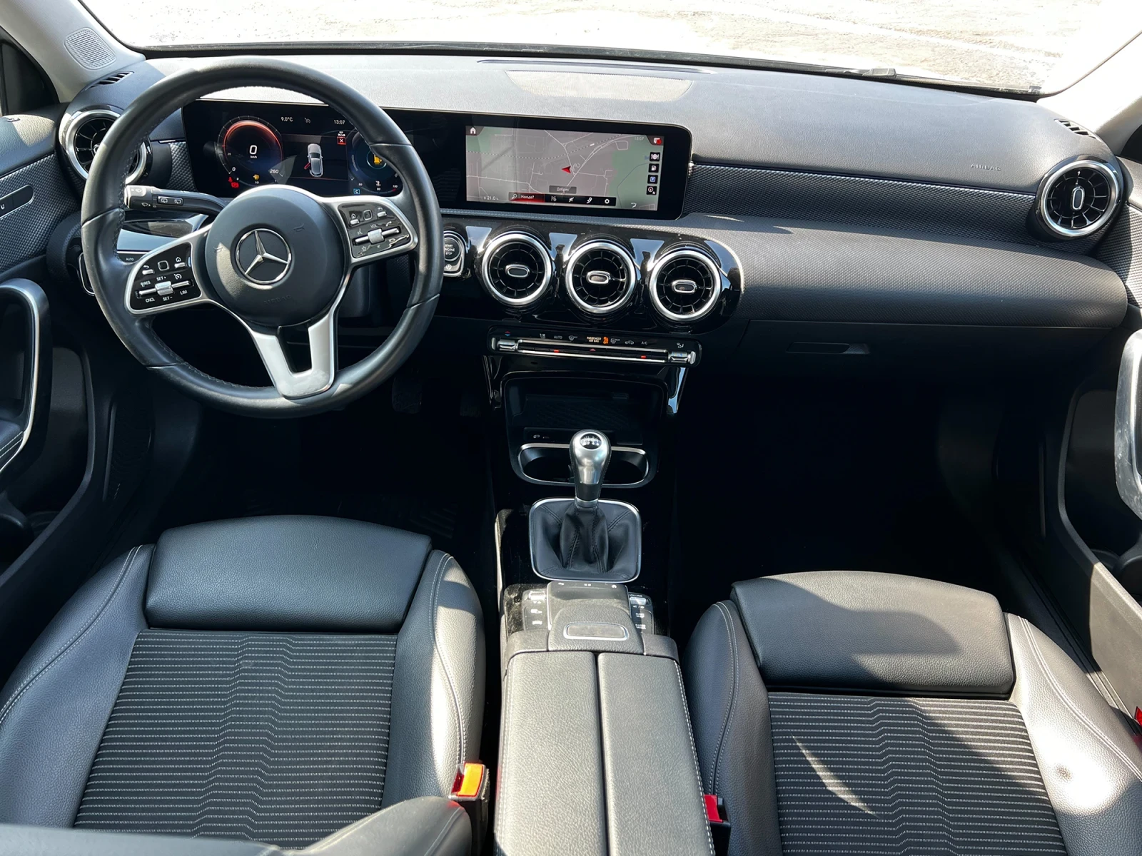 Mercedes-Benz A 180 Euro 6 * 57 000 km * LED - изображение 7
