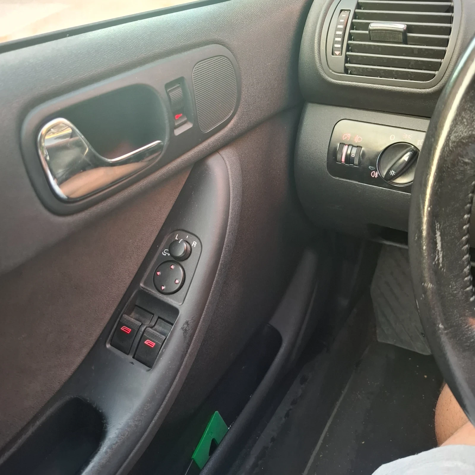 Audi A3 1.6 Facelift 102h - изображение 8